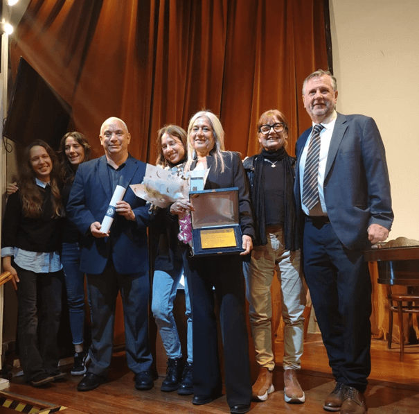 Photo 6 - Tranandino Awards Ceremony – Dr. Carlos Reussi Award